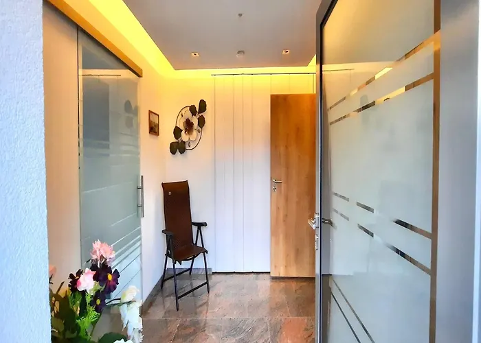 Peaceful Couples' Getaway *